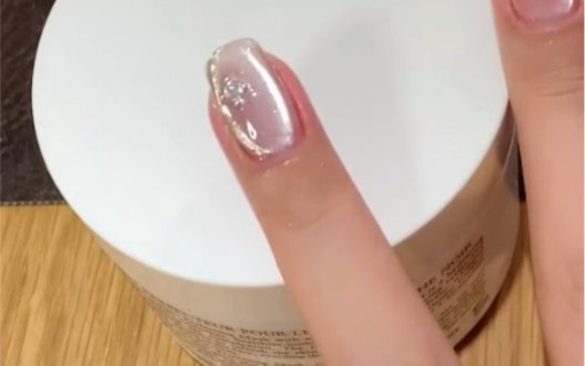 布契拉提猫眼美甲#超好看的美甲#仙女必备#美甲款式推荐#高级感美甲#秋季新款美甲#太好看了吧