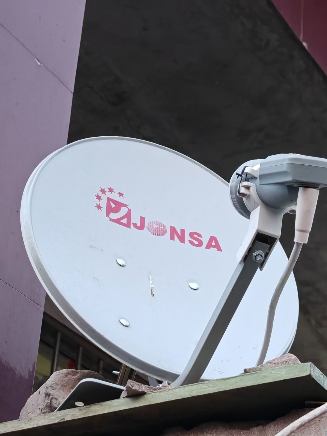 卫星锅,农村都几乎看不到了