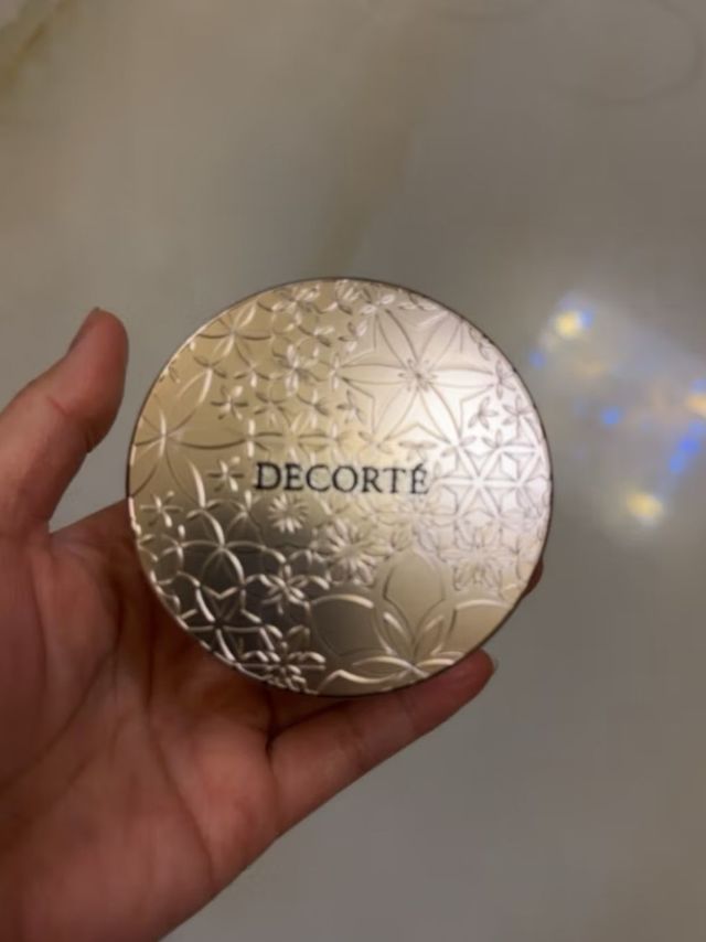 黛珂（DECORTE）心悦容光丝柔蜜粉散粉