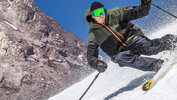 🎿滑雪季必备！欧克利LINE MINER玫瑰金雪镜，让你成为雪场焦点🔥