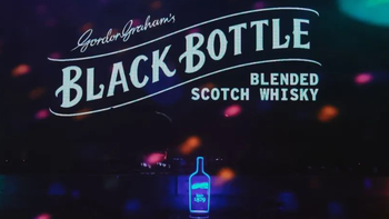 黑瓶（BLACK BOTTLE）威士忌：五彩斑斓的黑
