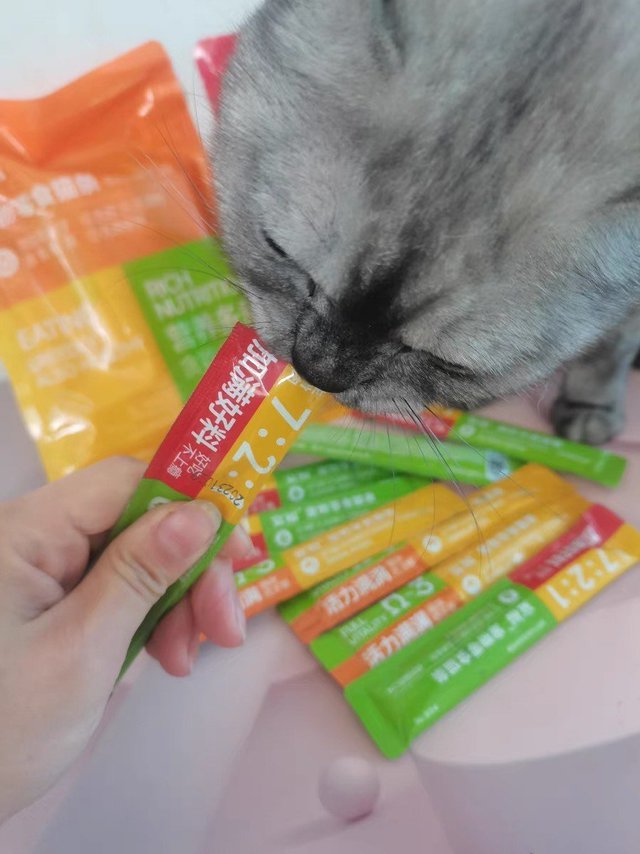 终于找到可以放心喂的猫条了！