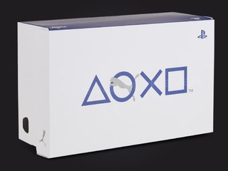 PlayStation 将与 PUMA 合作推出联动运动鞋，分别为 SUEDE 和 RS-X 系列，每款各有黑白两种配色