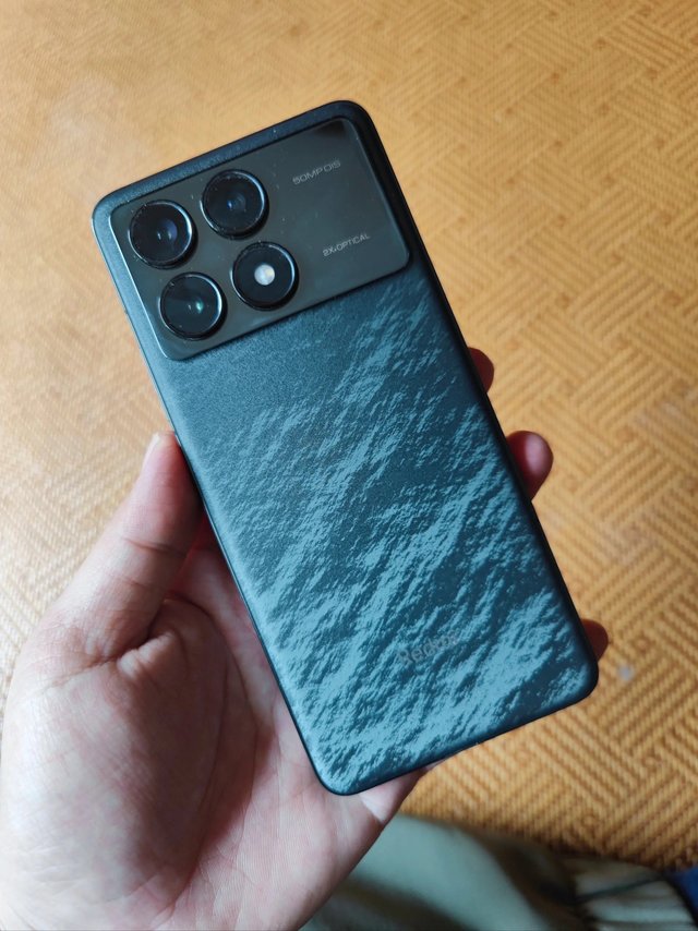 红米k70 pro，性价比确实很高