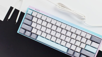 让桌面更整洁，杜伽K330W PLUS，一款专为办公设计的三模键盘