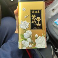 30一罐的吴裕泰茉莉雪峰在办公室就要喝点儿好的