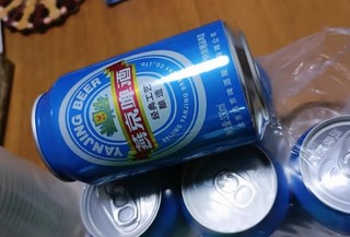 燕京啤酒，清爽一夏！