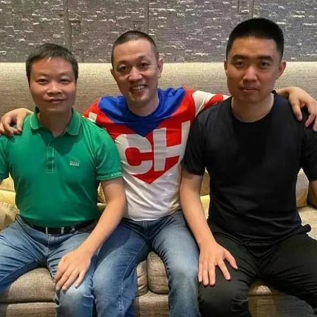 不能再说“蔚小理”了？曾经三兄弟，差距已太大，没法并列了