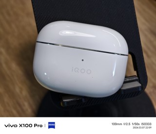iQOO TWS2 耳机首晒： 300 价位买 Hi-Res 金耳朵+LDAC，卷疯了！