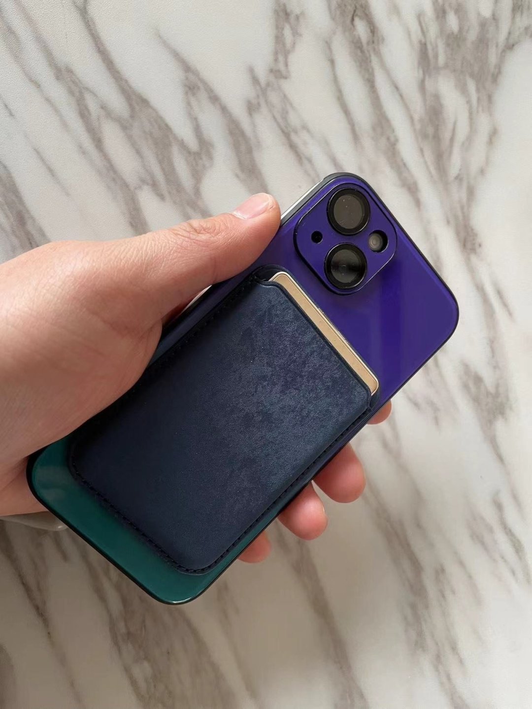 苹果男士钱包怎么样官方MagSafe卡包平替：妈妈再也不用担心我丢员工卡了_什么值得买