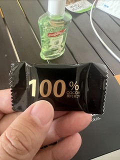 100%黑巧克力