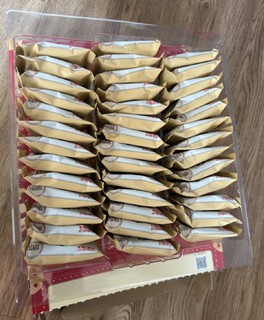 江中猴姑经典酥性猴头菇饼干20天40包山药养胃早餐高钙早餐零食送礼盒960g