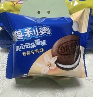 奥利奥（Oreo）夹心云朵蛋糕早餐下午茶糕点 独立包装 香草牛乳味8枚176g