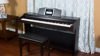 初学者推荐哪些电钢琴？