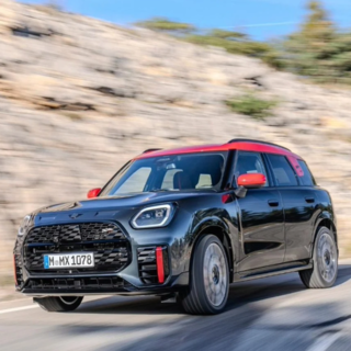 全新MINI JCW COUNTRYMAN上市，售39.98万