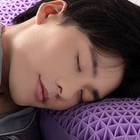 助你一夜好眠的高端枕头你用过吗？599元起TPE格子无压颈椎枕。