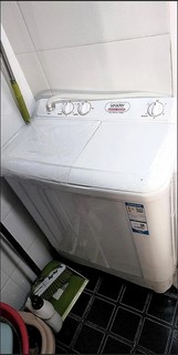 ￼￼海尔（Haier） 10公斤大容量半自动双缸洗衣机家电  脱水机 原厂品质 洗大件更轻松 双缸XPB100-729S￼￼
