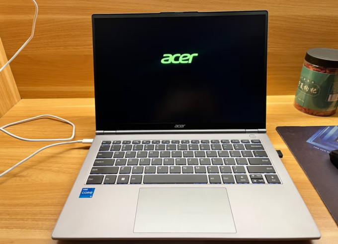 宏基笔记本电脑怎么样 轻薄本里的小钢炮,4000的价格,5k以上价位的