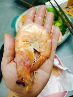 新鲜美味基围虾