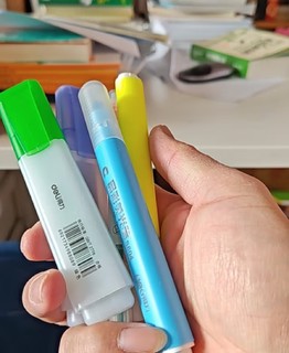得力(deli)6色荧光笔套装 考试复习彩色醒目标记笔 手帐可用水性记号笔6支/盒DL-S624