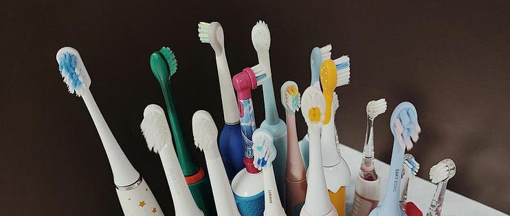 儿童能用电动牙刷刷牙吗?戒备三大危害隐患!_洁牙用具_什么值得买
