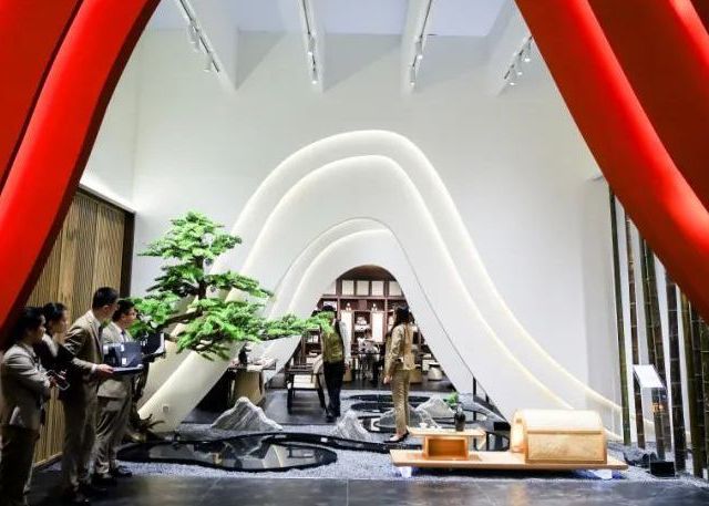 深圳家具展开幕｜看见「中国新居」与中国家居的未来！