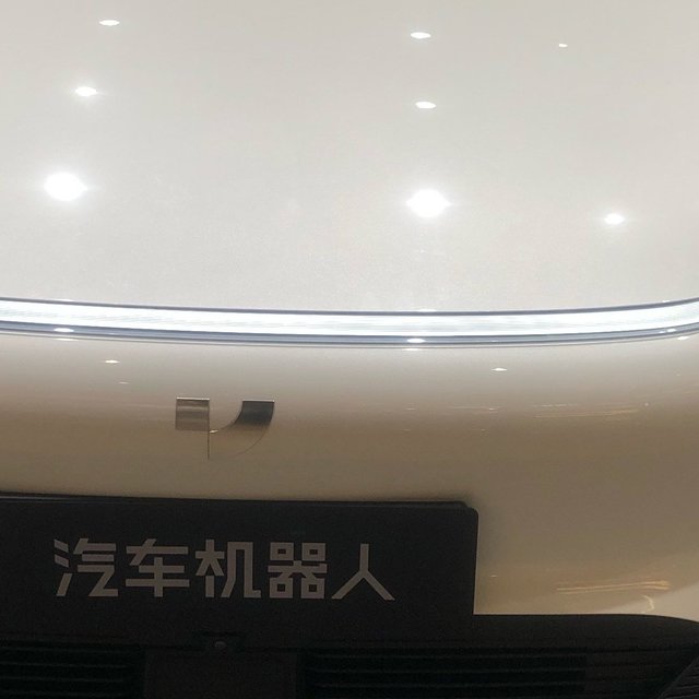 汽车机器人带你领略智能岀行新体验