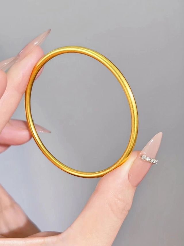 大牌佐卡伊金包银古法手镯，工艺品质保证，性价比之选！