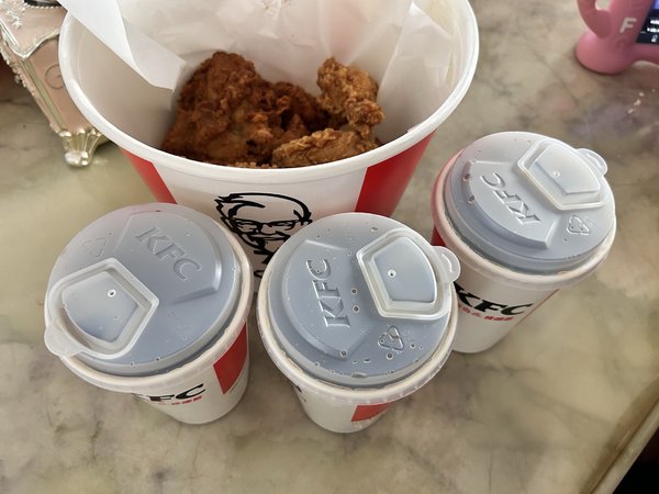 今天的午餐就算 KFC 吧