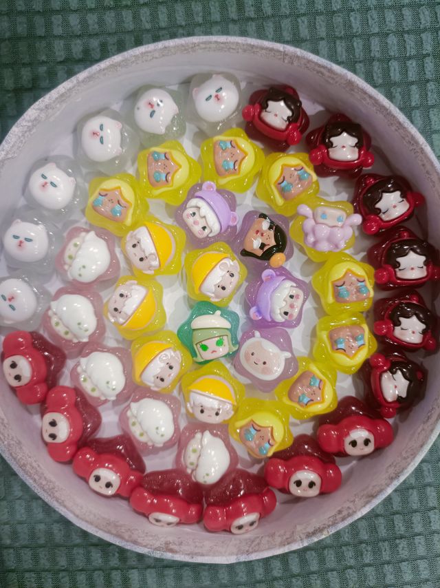 泡泡玛特幸运星萌粒