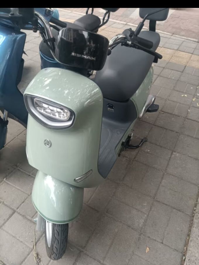 爱玛元宇宙新国标电动车自行车锂电电瓶车时尚通勤车代办北京次日达