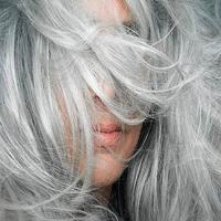 年轻人很多白发什么原因？14大护发方法帮你调理