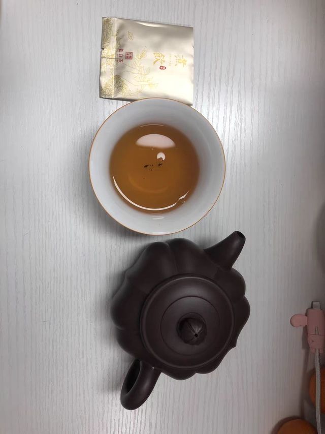 办公室里的茶香