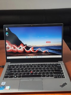 价格非常实惠的一款ThinkPad 而且非常适用于办公娱乐