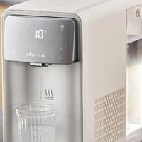 小熊（Bear）即热速冷饮水机 YSJ-E21E1：高标准富锶水，冷热水随心饮