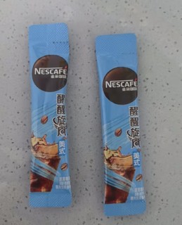 雀巢（Nestle）旋风美式速溶黑咖啡粉闪溶特调0糖0脂*燃减健身便捷条装2g*30条
