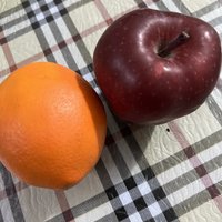 打工人，需要带的水果——蛇果、橙子