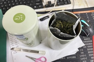 一杯香茶叶2023新茶绿茶龙井茶雨前高山春茶罐装礼盒200g自己喝送礼品袋