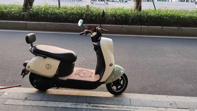 台铃新款萌苏两轮电摩60v高续航时尚代步新选择