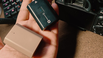 歌布林玩机吧 篇二百三十一：服役5年的索尼A7M3已半身不遂，纽尔NP-FZ100电池给它续了命！