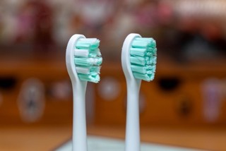 好好刷牙，口腔护理竟如此简单，百元级超强国货同同家T9u-c超声波电动牙刷来咯