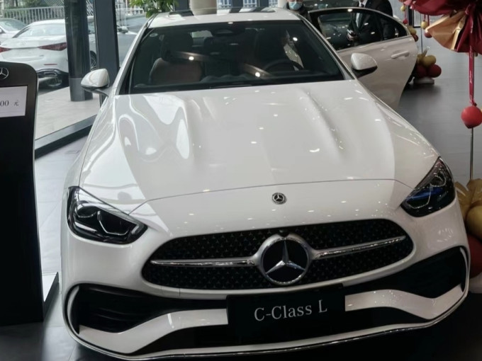 奔驰c200l指导价3348万现在能优惠95万元优惠后仅需2398万元感觉有点