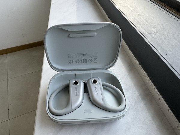 不是AirPods Pro不好，奈何容易掉，万魔s50 开放式挂耳式蓝牙耳机使用体验