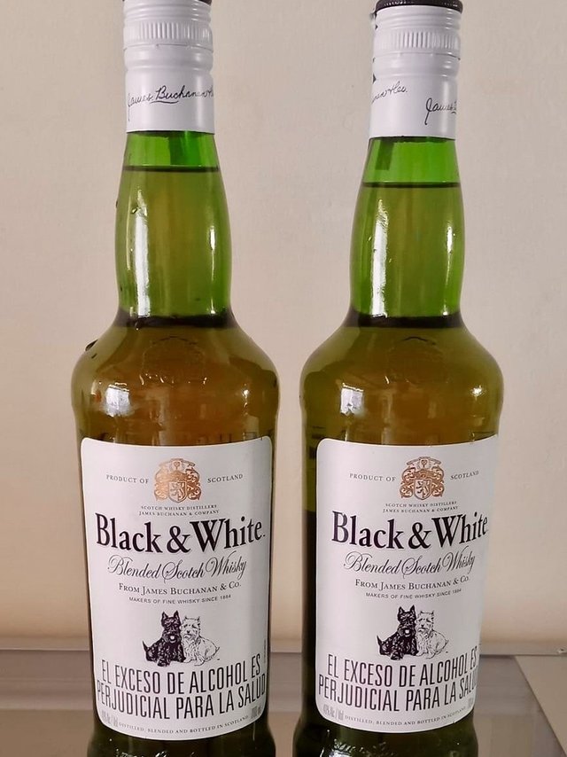 Whisky Life：黑白狗（Black White）调配威士忌