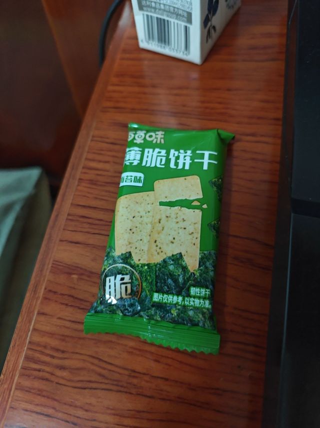 百草味薄脆饼干