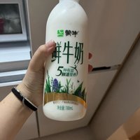 喝一杯牛奶，感受春天的味道