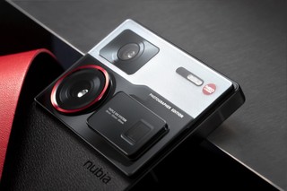 努比亚 Z60 Ultra 摄影师版