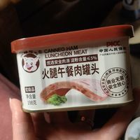 小猪呵呵火腿午餐肉