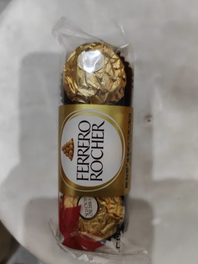 费列罗（FERRERO）榛果威化巧克力制品 婚庆喜糖伴手礼零食女神节生日礼 3粒装37.5g