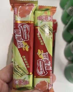 雀巢（Nestle）脆脆鲨休闲零食涂层威化饼干 季节限定 西柚绿茶味446.4g